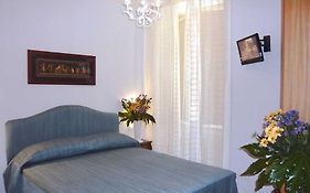 Dolcevitasorrento Guest House